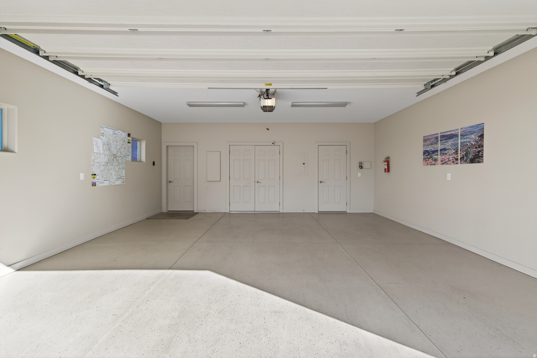 RIM VILLAGE VISTAS - Residential