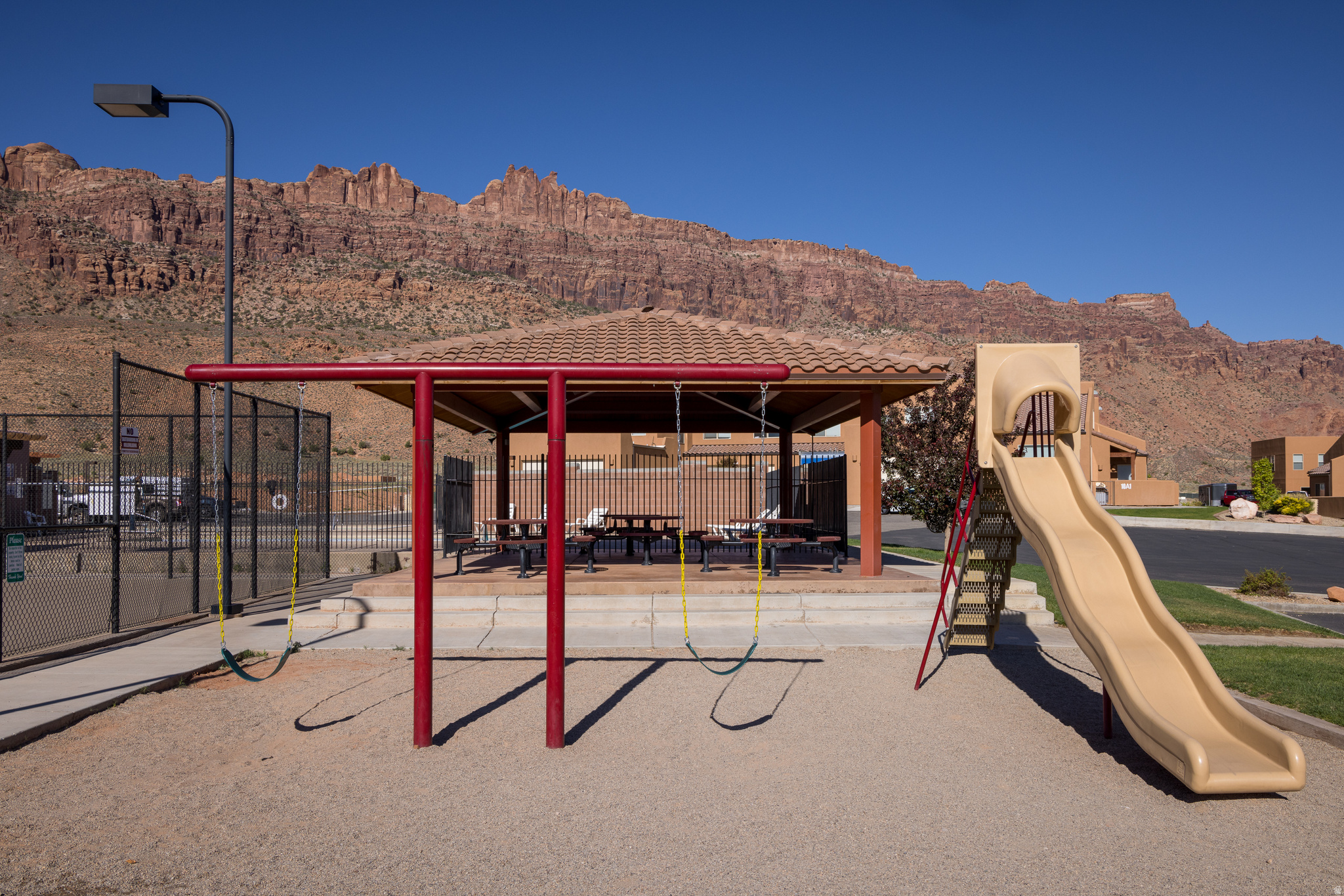 RIM VILLAGE VISTAS - Residential