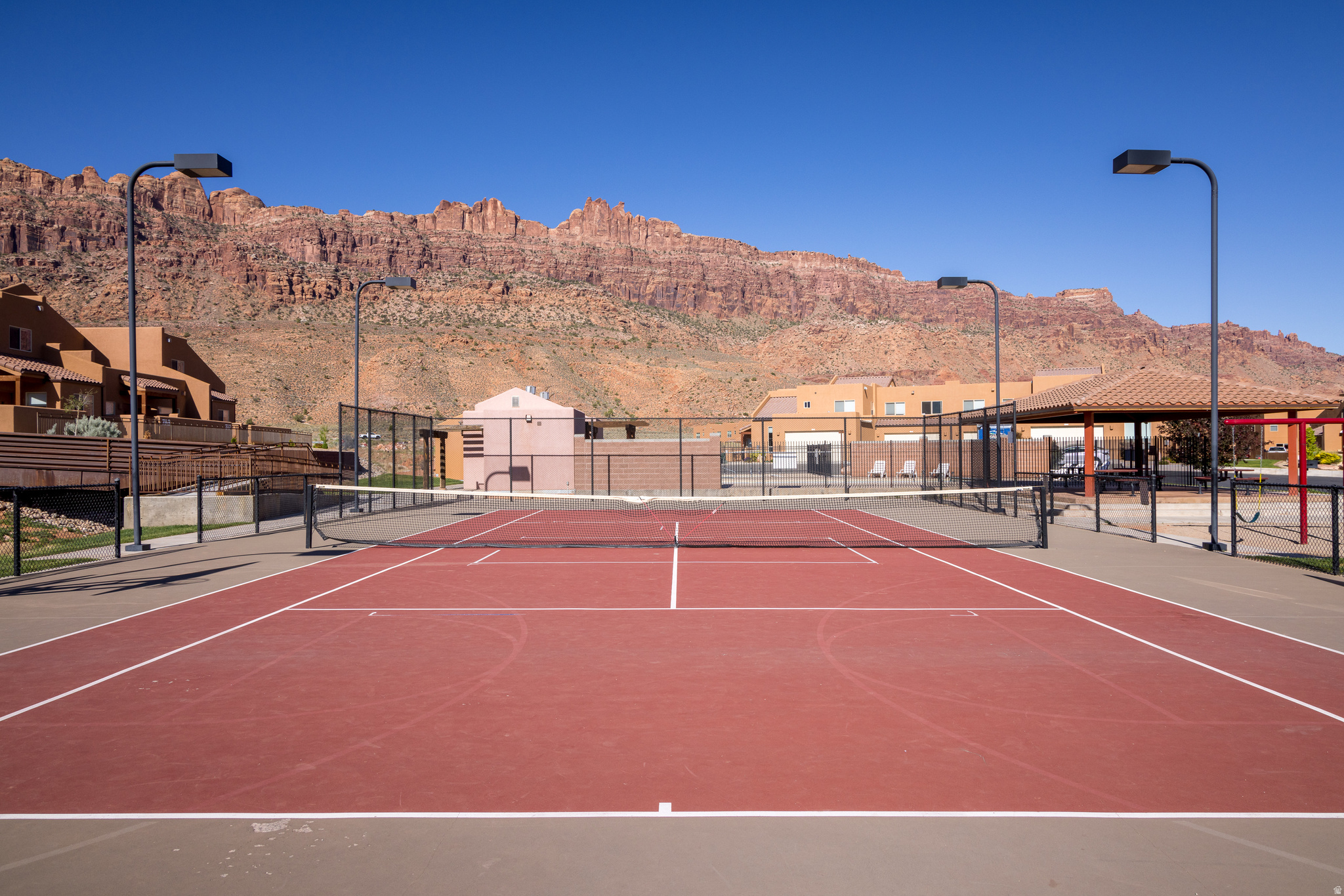 RIM VILLAGE VISTAS - Residential