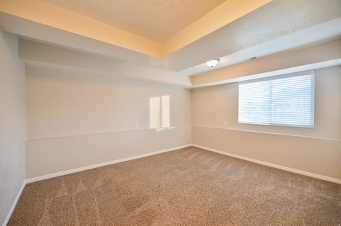 Tiny photo for 172 E BRIDGEPARK CIR, Draper, UT 84020 (MLS # 2125201)