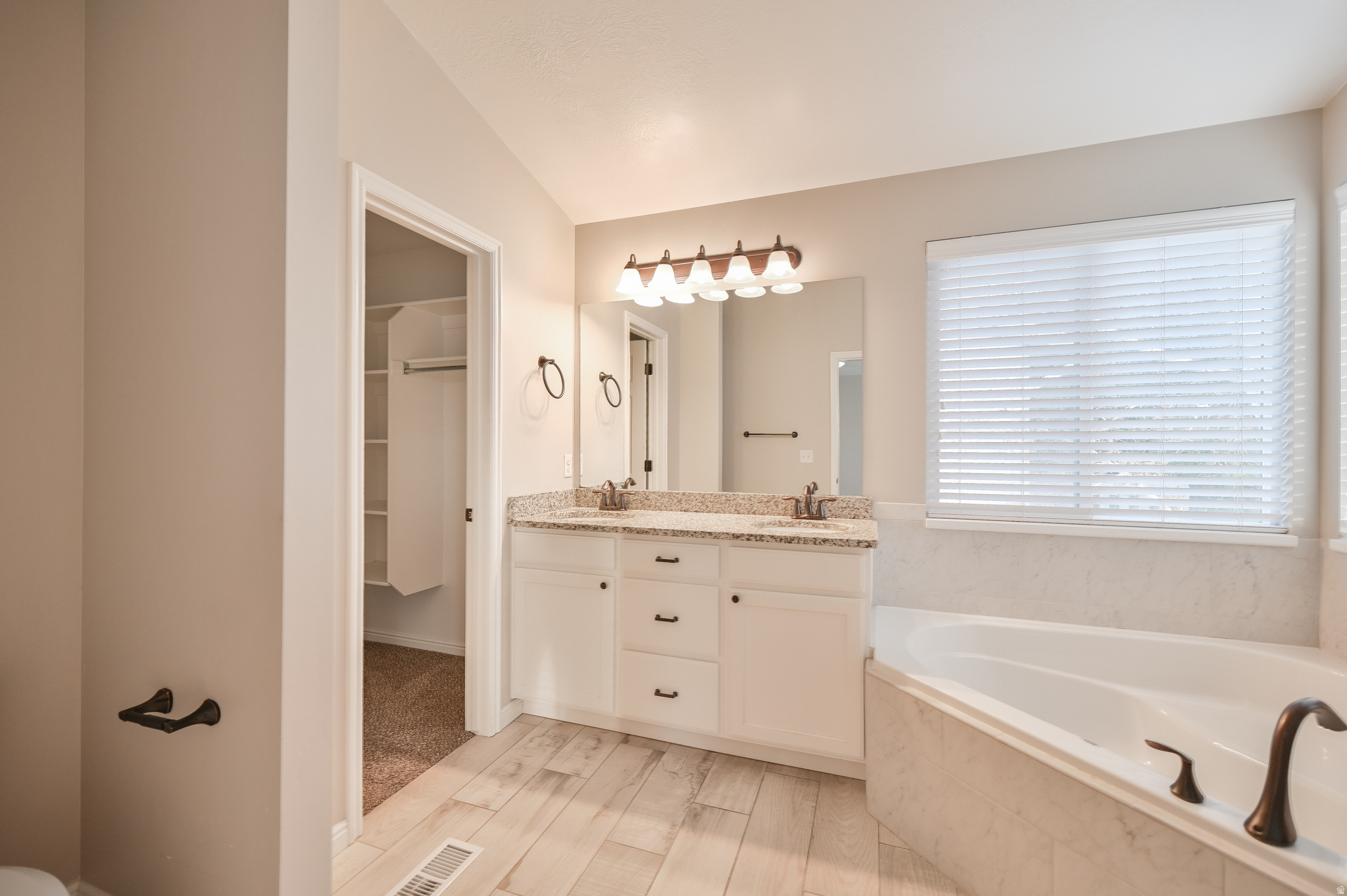 PARK - Residential Lease