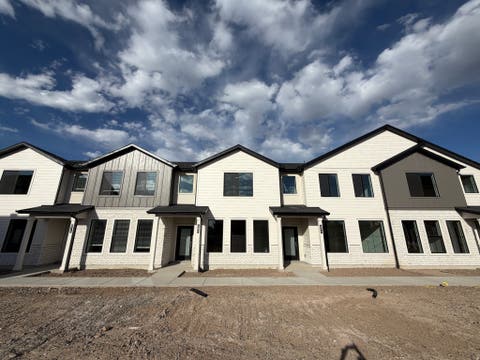 Photo of 868 S 280 E #201, Spanish Fork, UT 84660 (MLS # 2123945)
