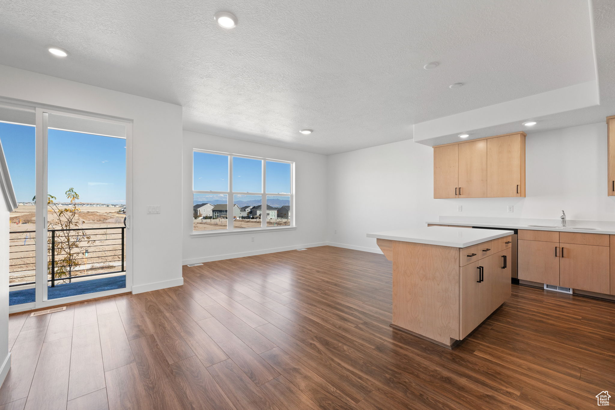 JOSHUA TREE - Residential