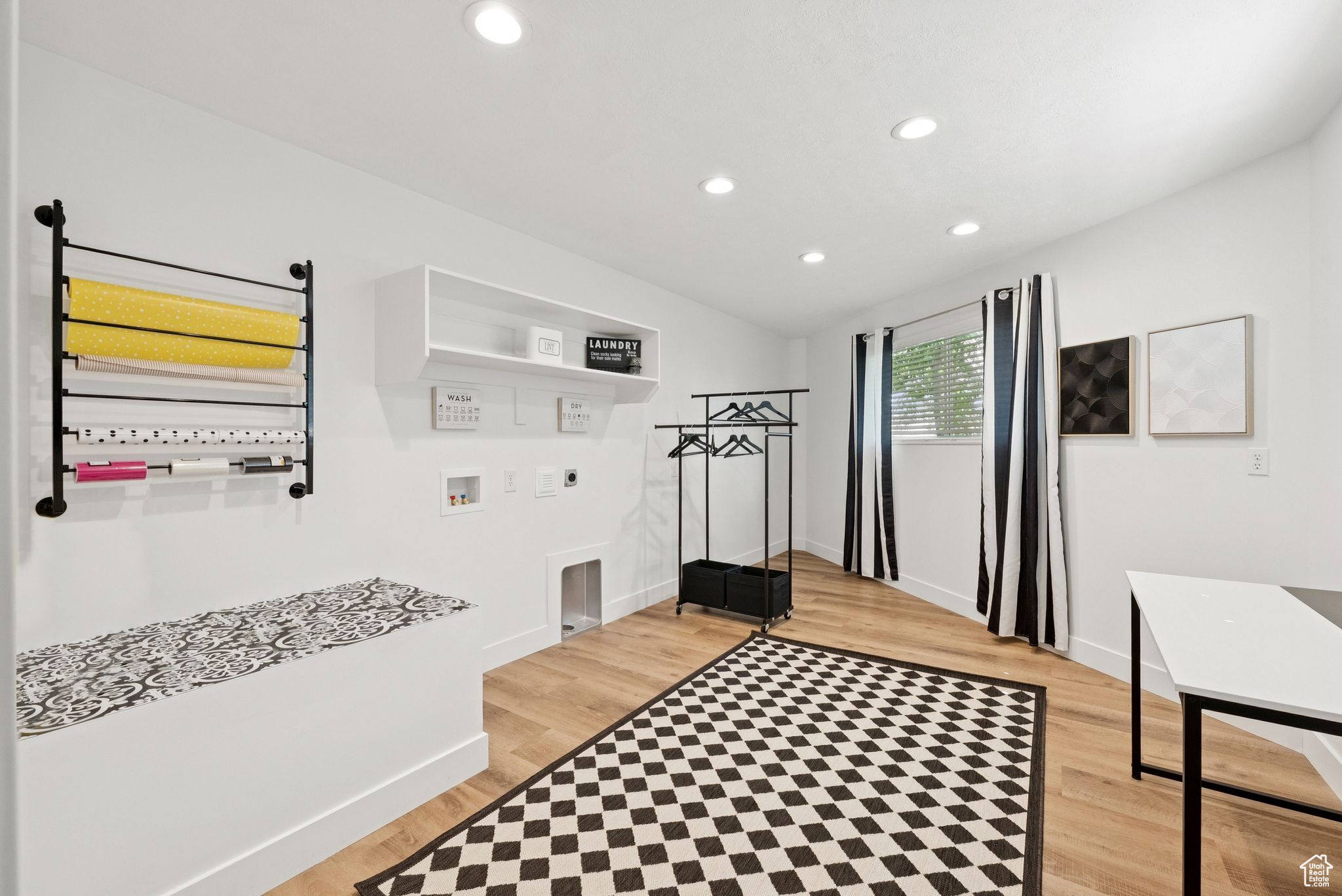 PIONEER ESTATES - Residential