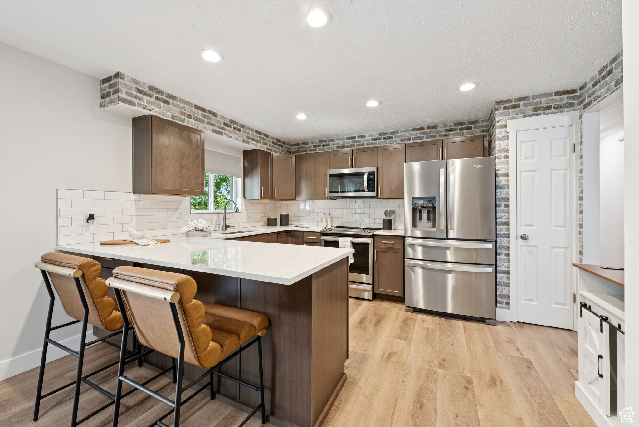 PIONEER ESTATES - Residential