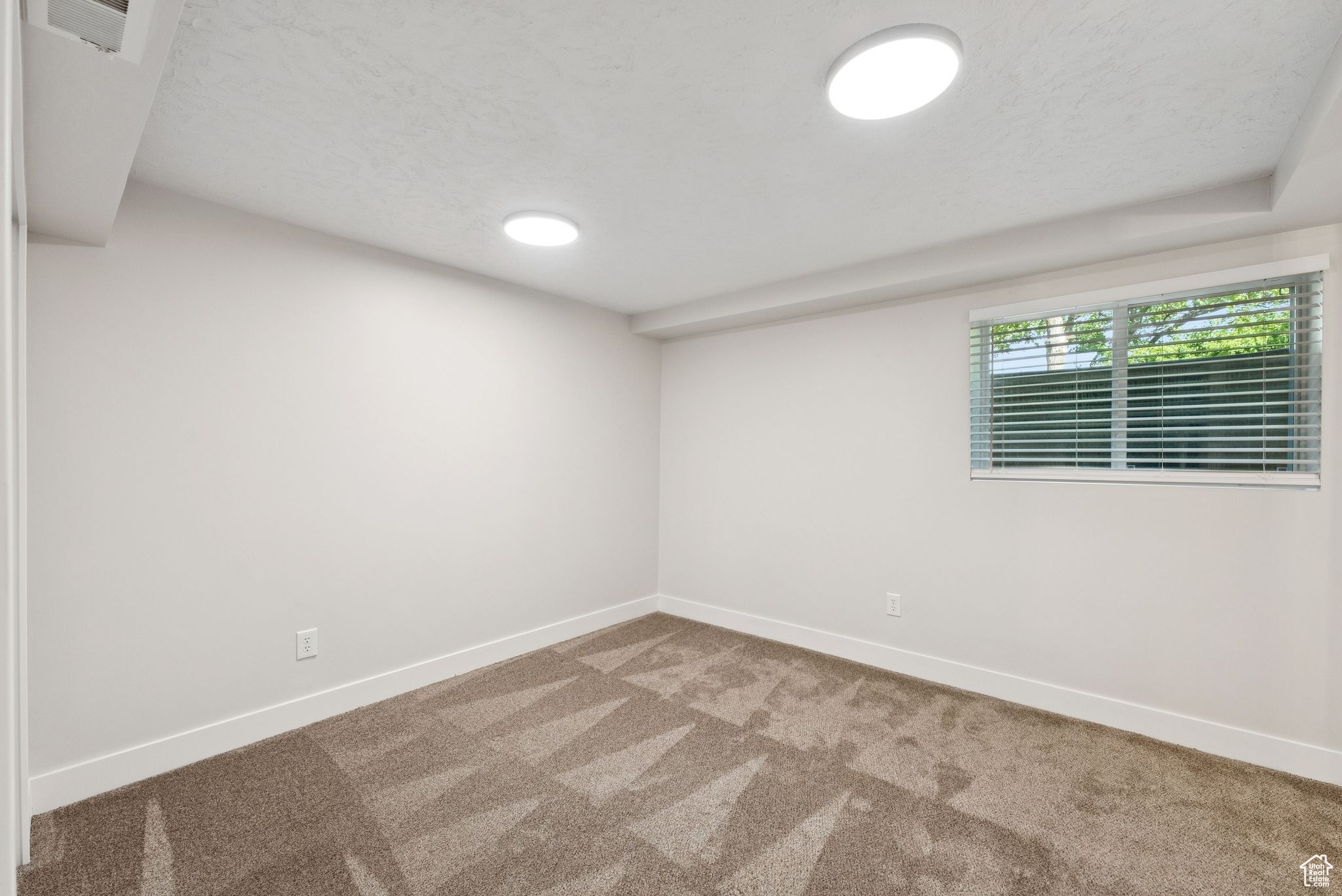 PIONEER ESTATES - Residential