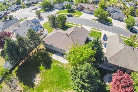 Tiny photo for 2104 W 2200 S, Syracuse, UT 84075 (MLS # 2159006)