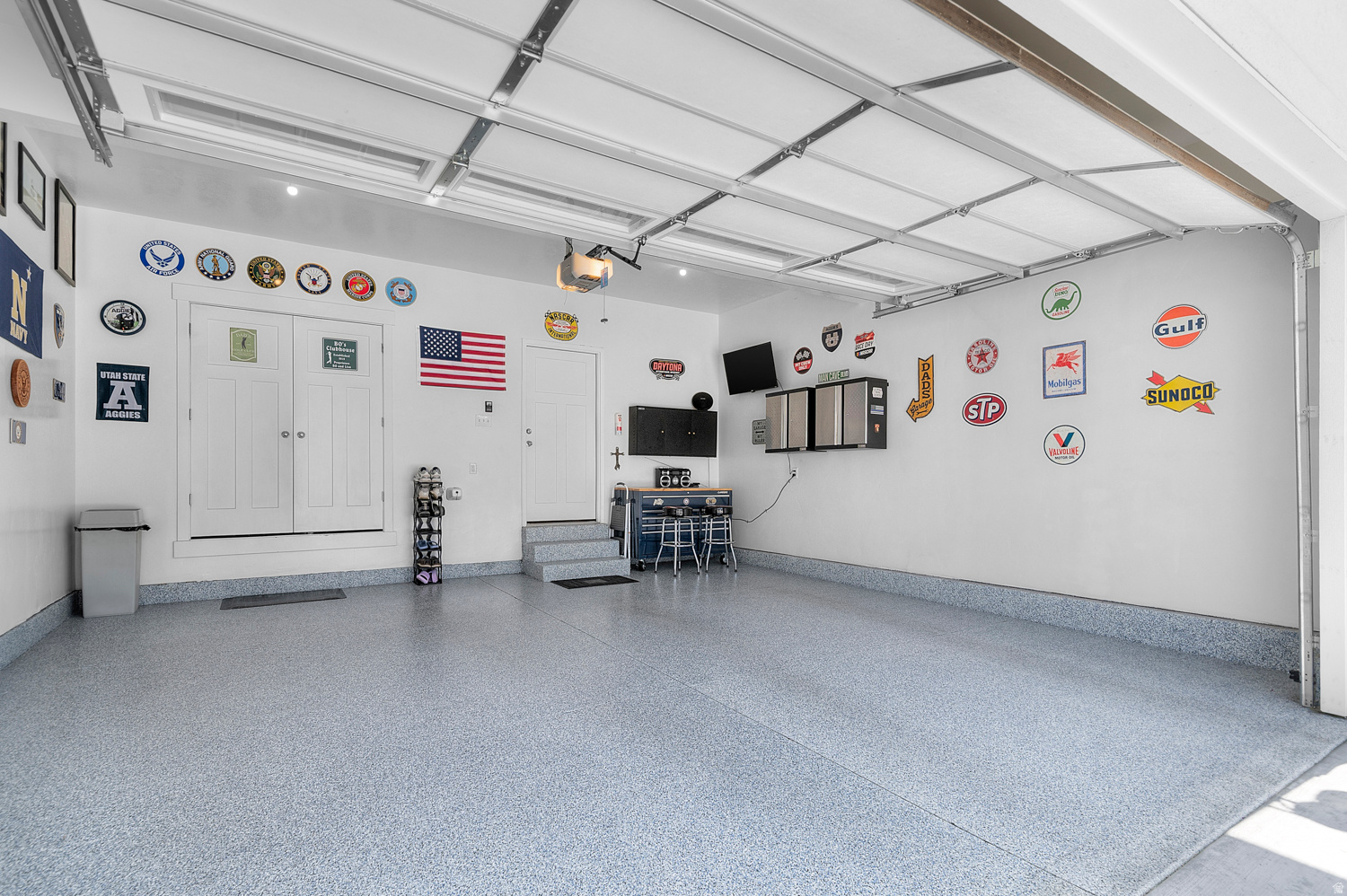 VILLAGES AT 27TH - Residential