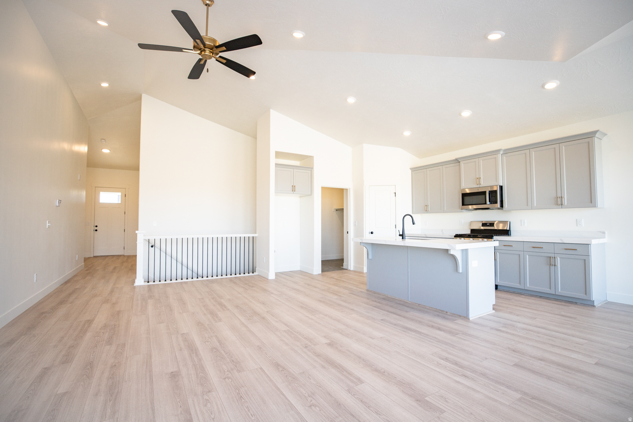 605 E WADDELL STREET LOT 112