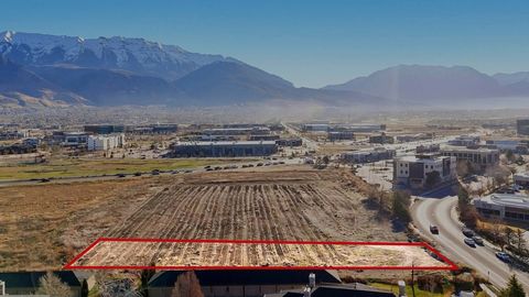 Tiny photo for 2100 W SAM WHITE LN, Pleasant Grove, UT 84062 (MLS # 2146256)