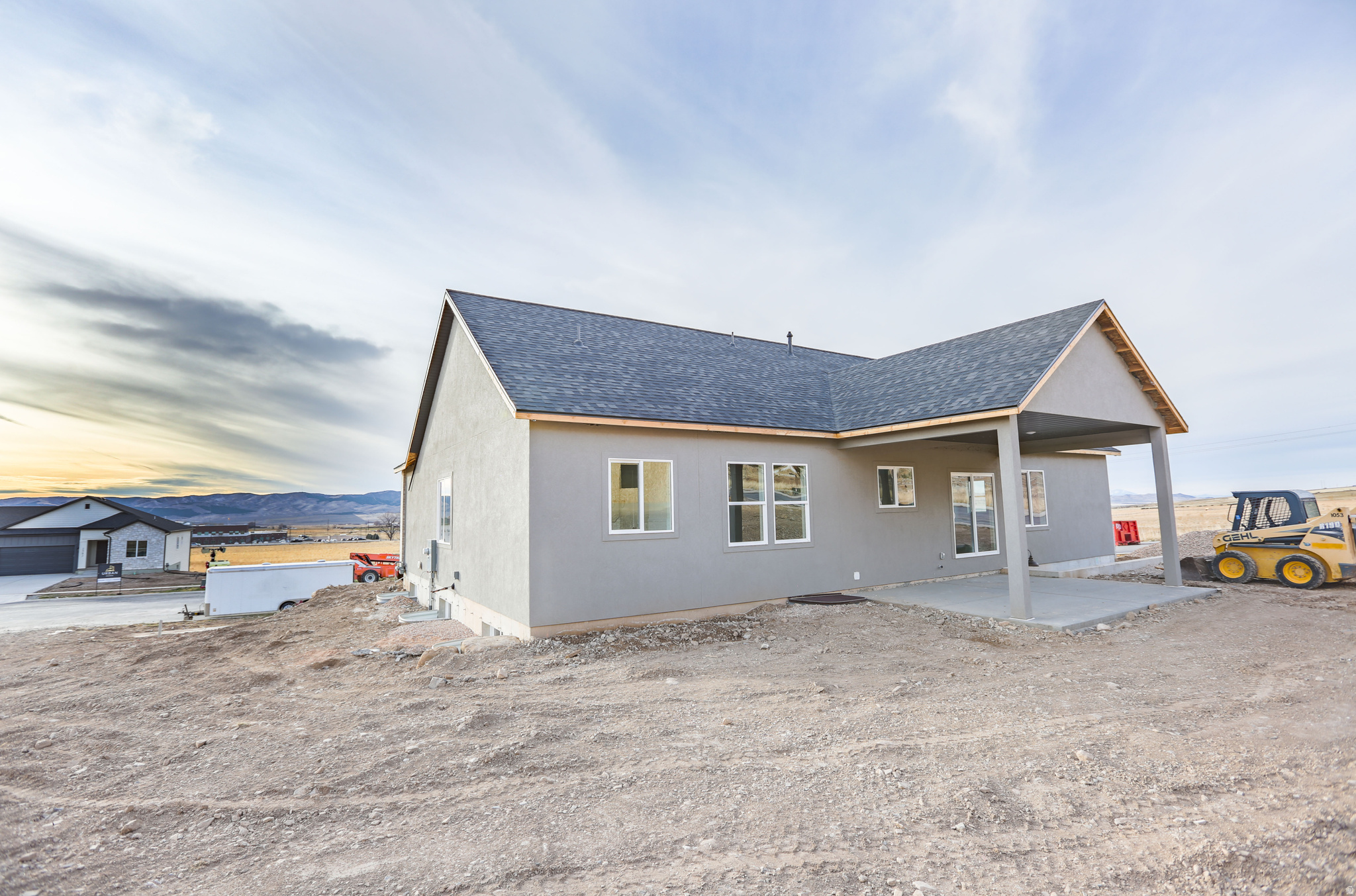 NORTH RIDGE ESTATES - Residential