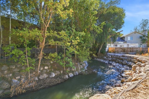 Photo of 657 E SPRUCE GLEN RD S #7B, Murray, UT 84107 (MLS # 2186723)