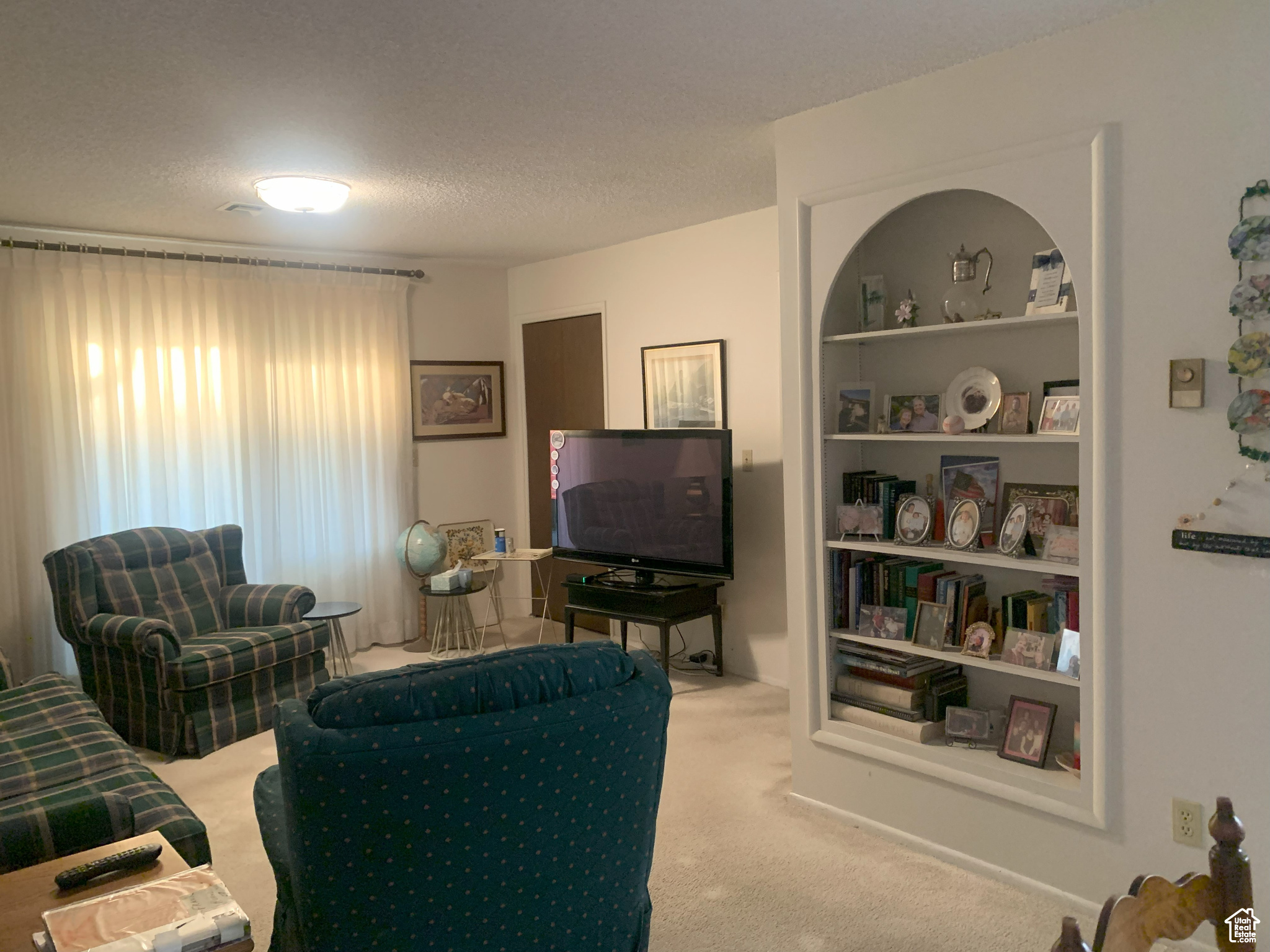 EMERALD HILLS - Residential