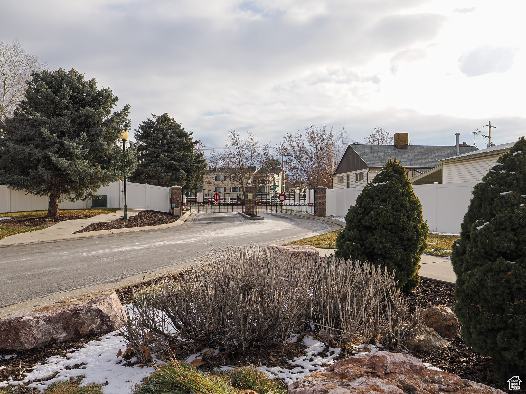 433 E Park Oak Pl, Salt Lake City, Utah image 23