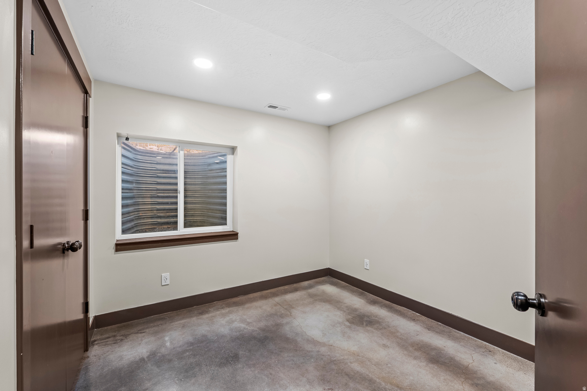 HIGH MOUNTAIN MEADOWS - Residential