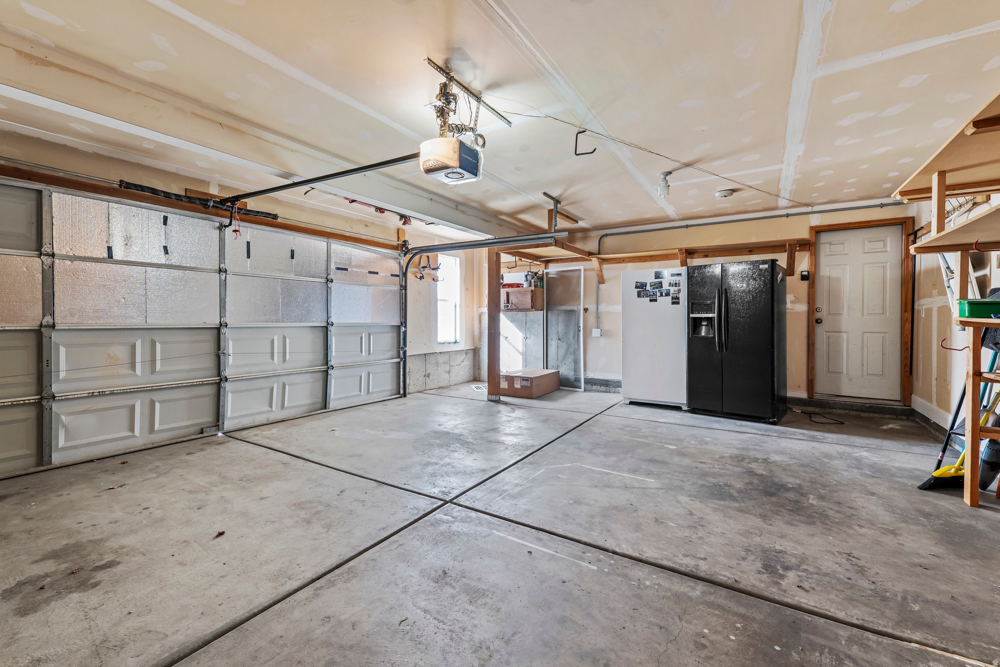 HIGH MOUNTAIN MEADOWS - Residential