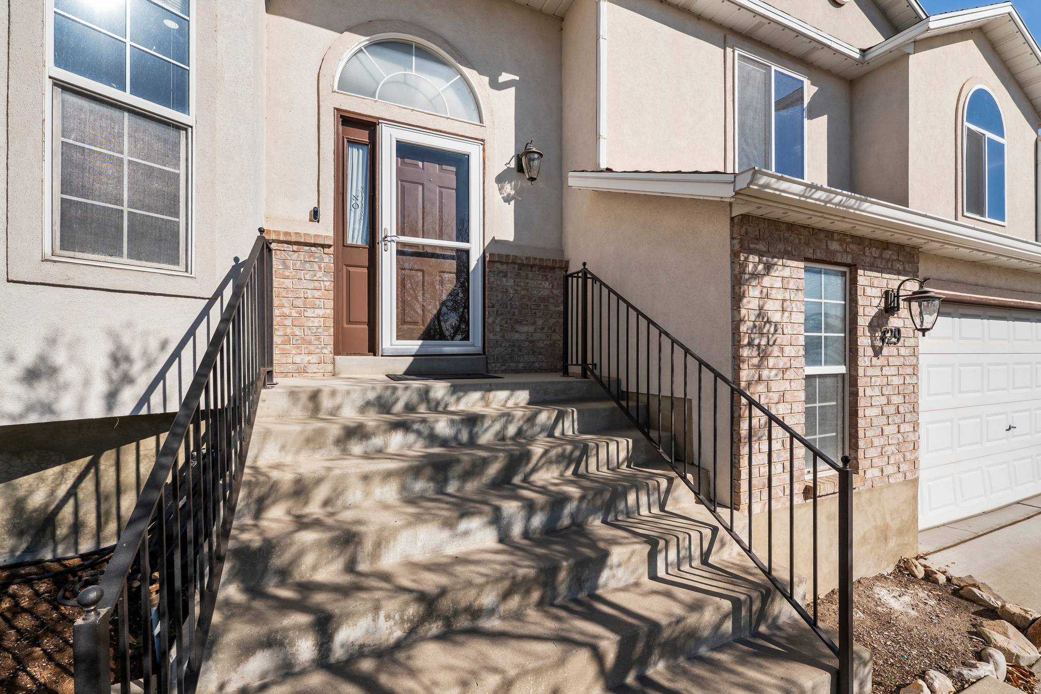 HIGH MOUNTAIN MEADOWS - Residential