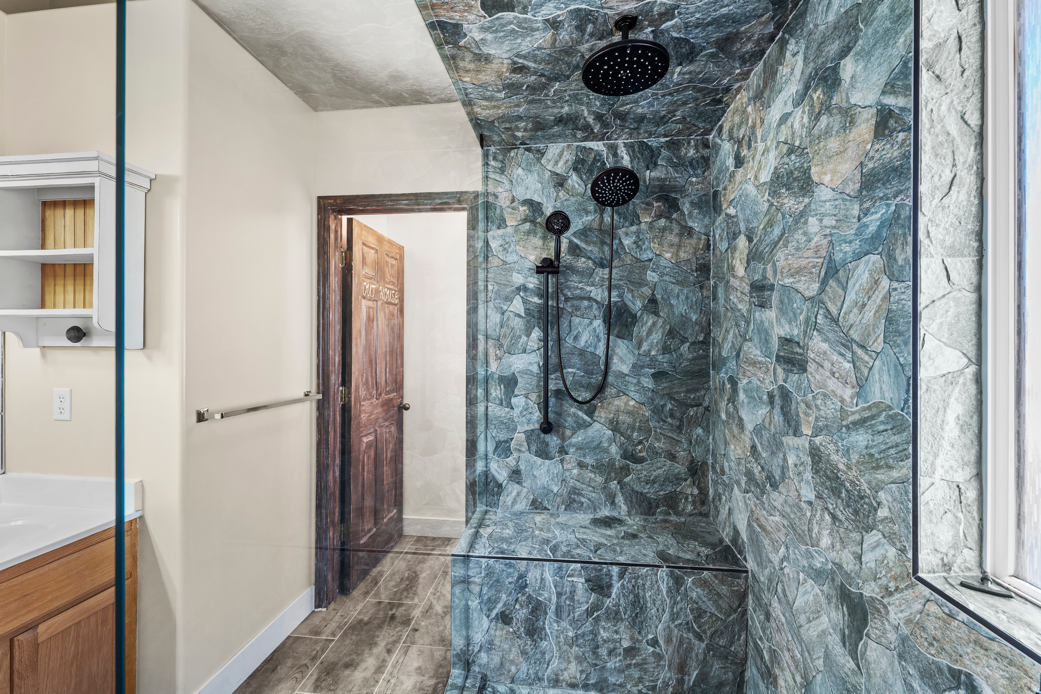 HIGH MOUNTAIN MEADOWS - Residential