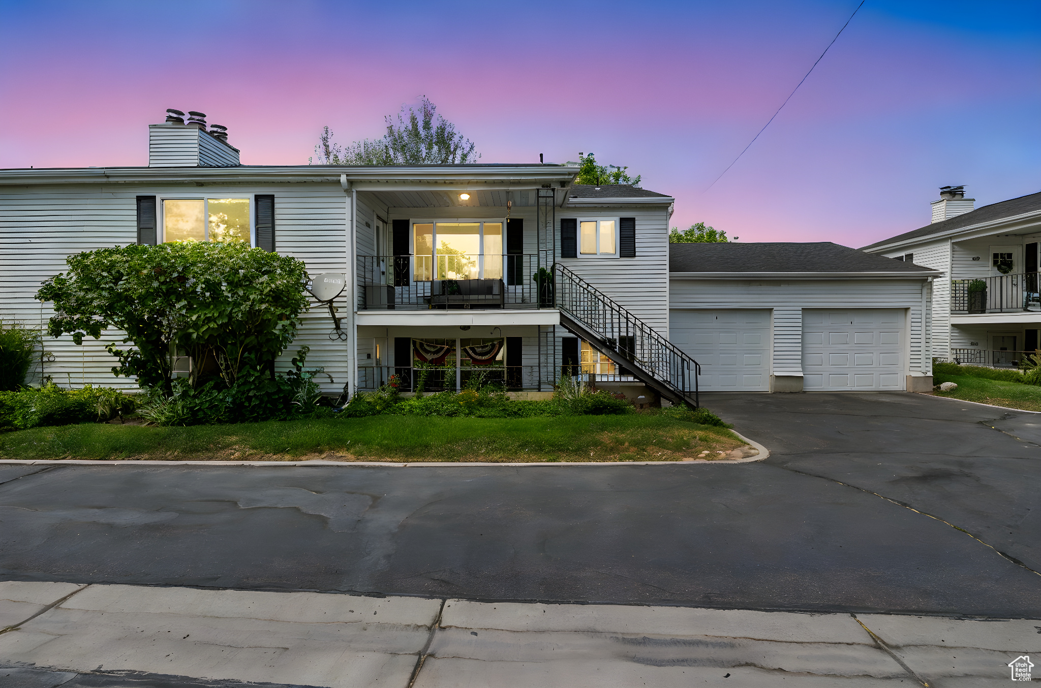 Murray, Utah 84107, United States, 3 Bedrooms Bedrooms, ,2 BathroomsBathrooms,Residential,Active,195326