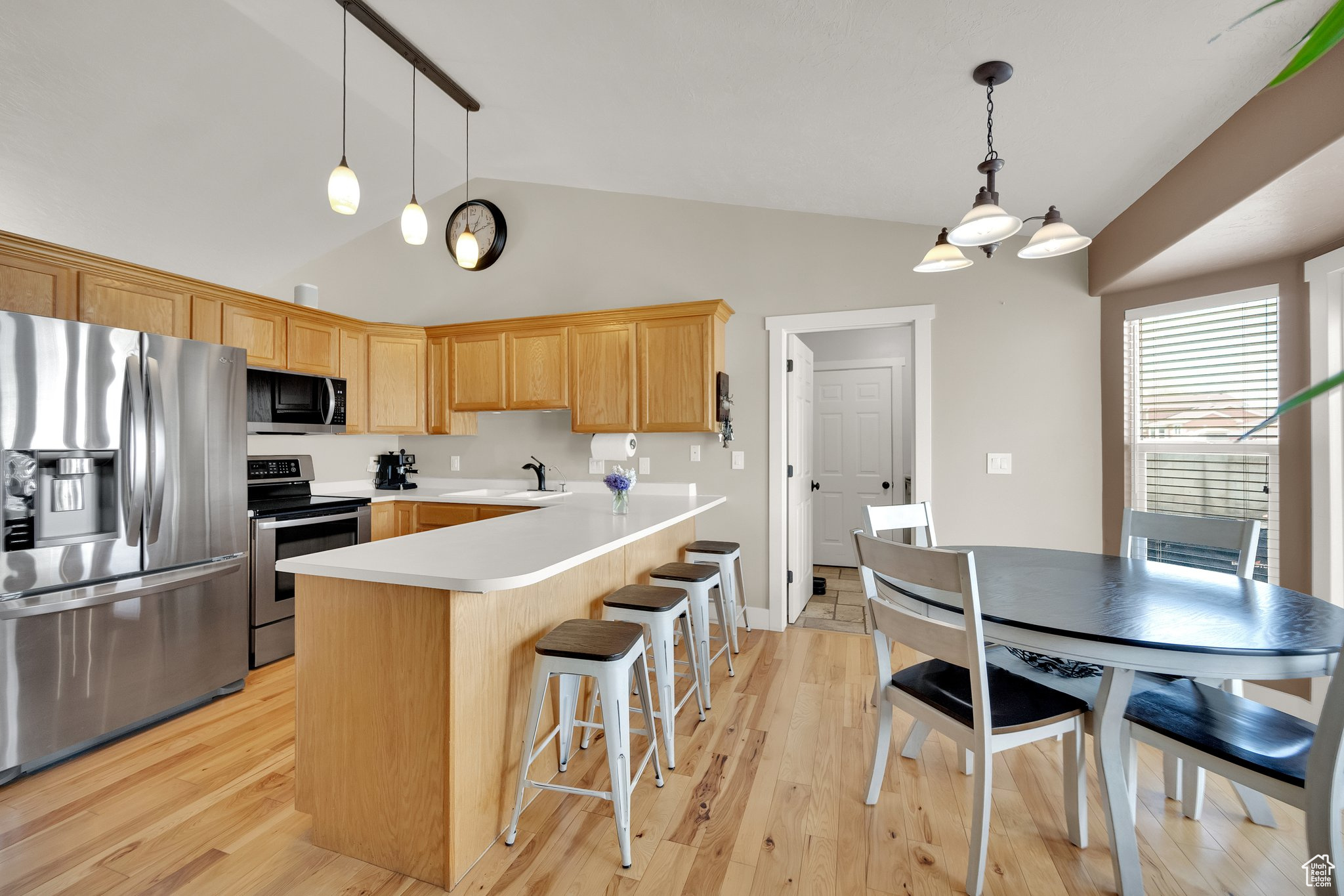4982 W Thrush Hill Dr, West Jordan, Utah image 11