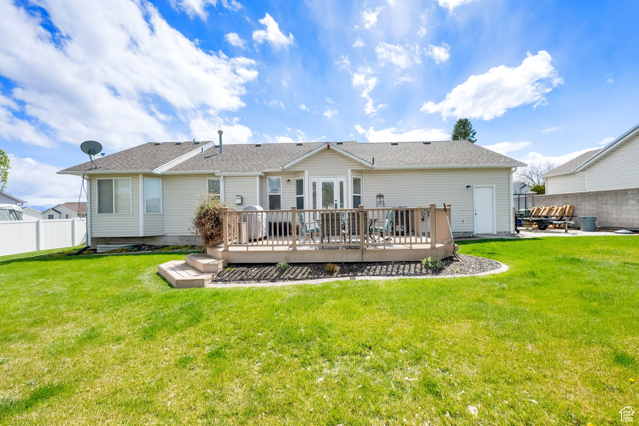 4982 W Thrush Hill Dr, West Jordan, Utah image 2