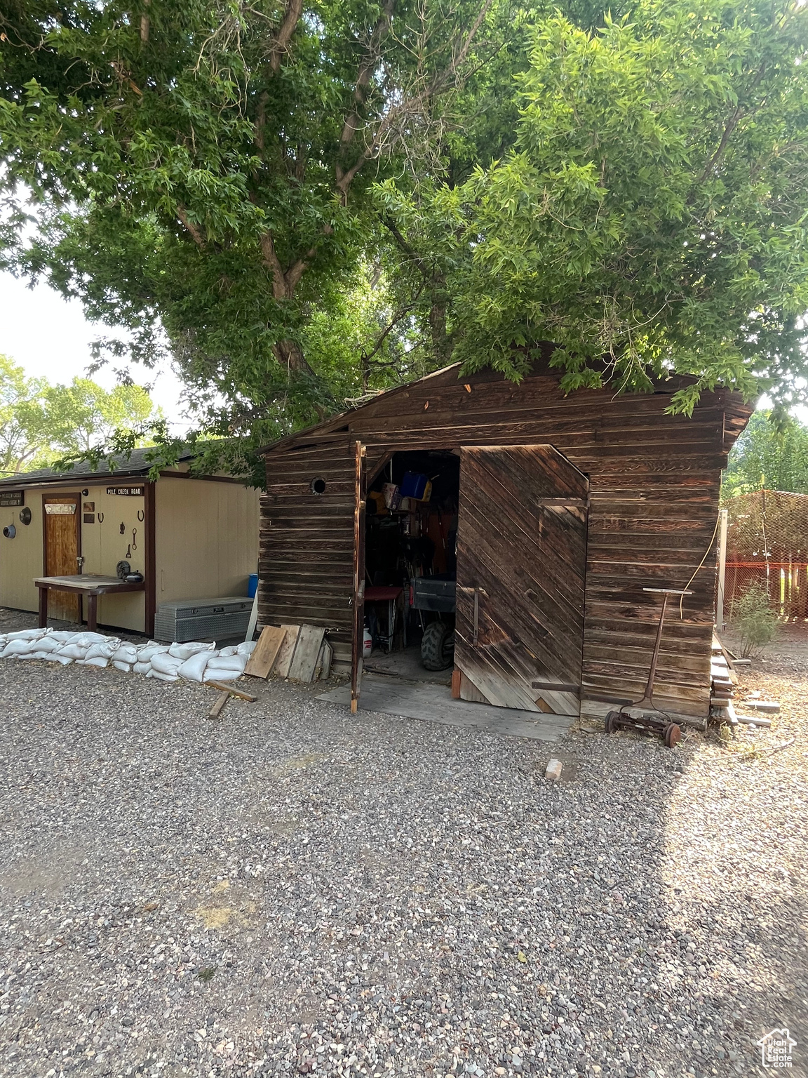 LORING ADDITION TO MTS - Residential