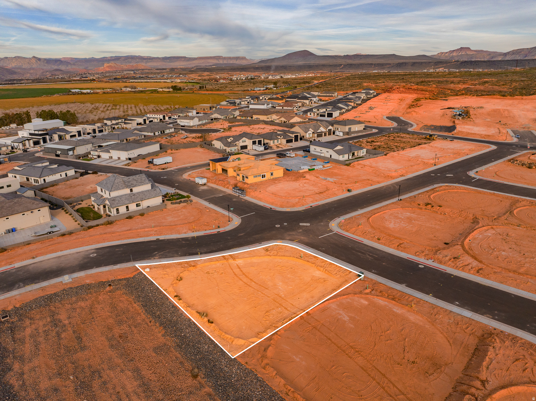 45 LOT SAND HOLLOW VLG 45