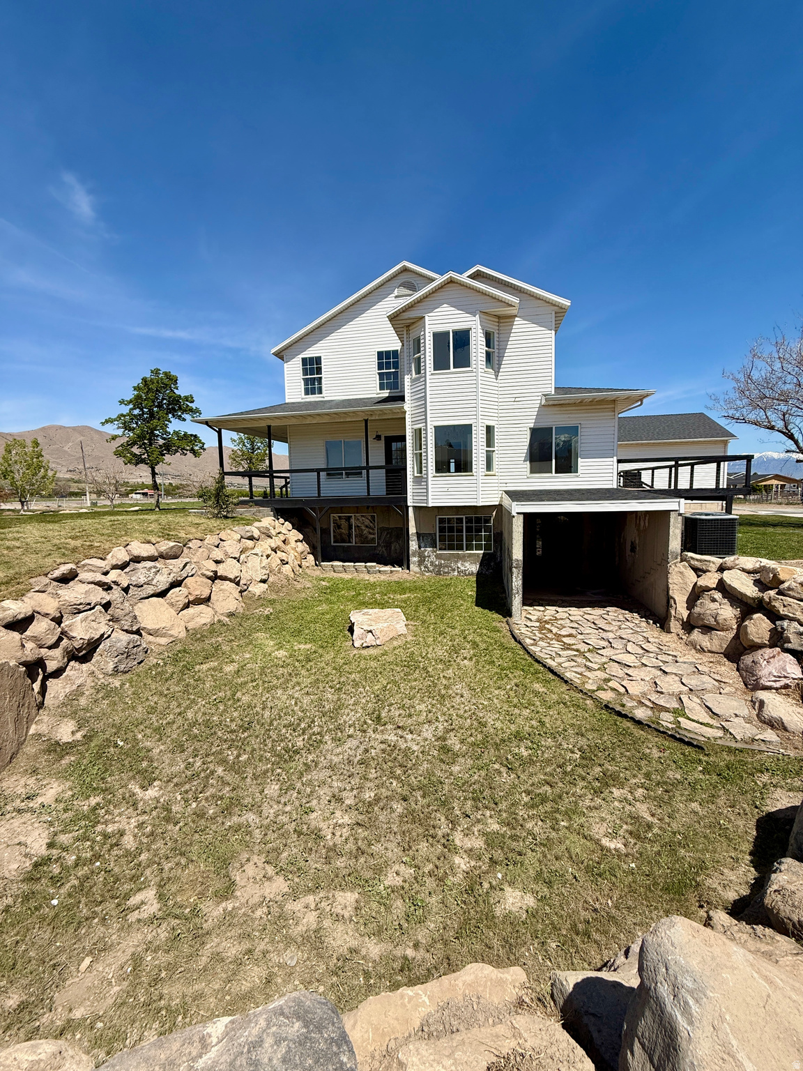 E HENDRICKSON AMENDED - Residential