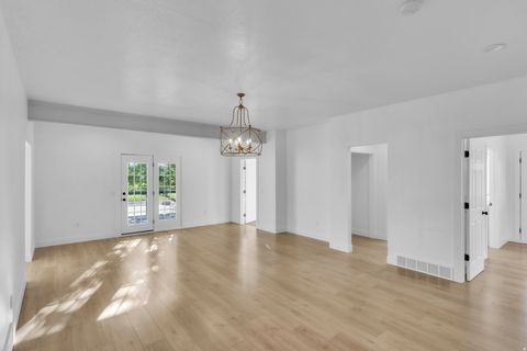 Tiny photo for 11363 S 5600 W, Payson, UT 84651 (MLS # 2140994)