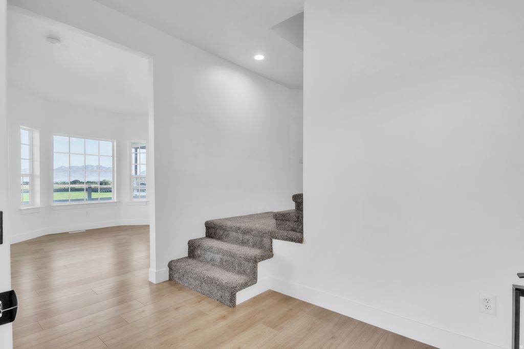 Photo of 11363 S 5600 W, Payson, UT 84651 (MLS # 2140994)