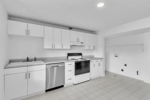 Tiny photo for 11363 S 5600 W, Payson, UT 84651 (MLS # 2140994)