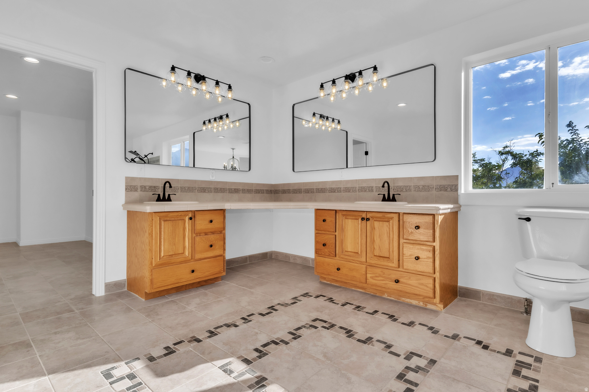 E HENDRICKSON AMENDED - Residential