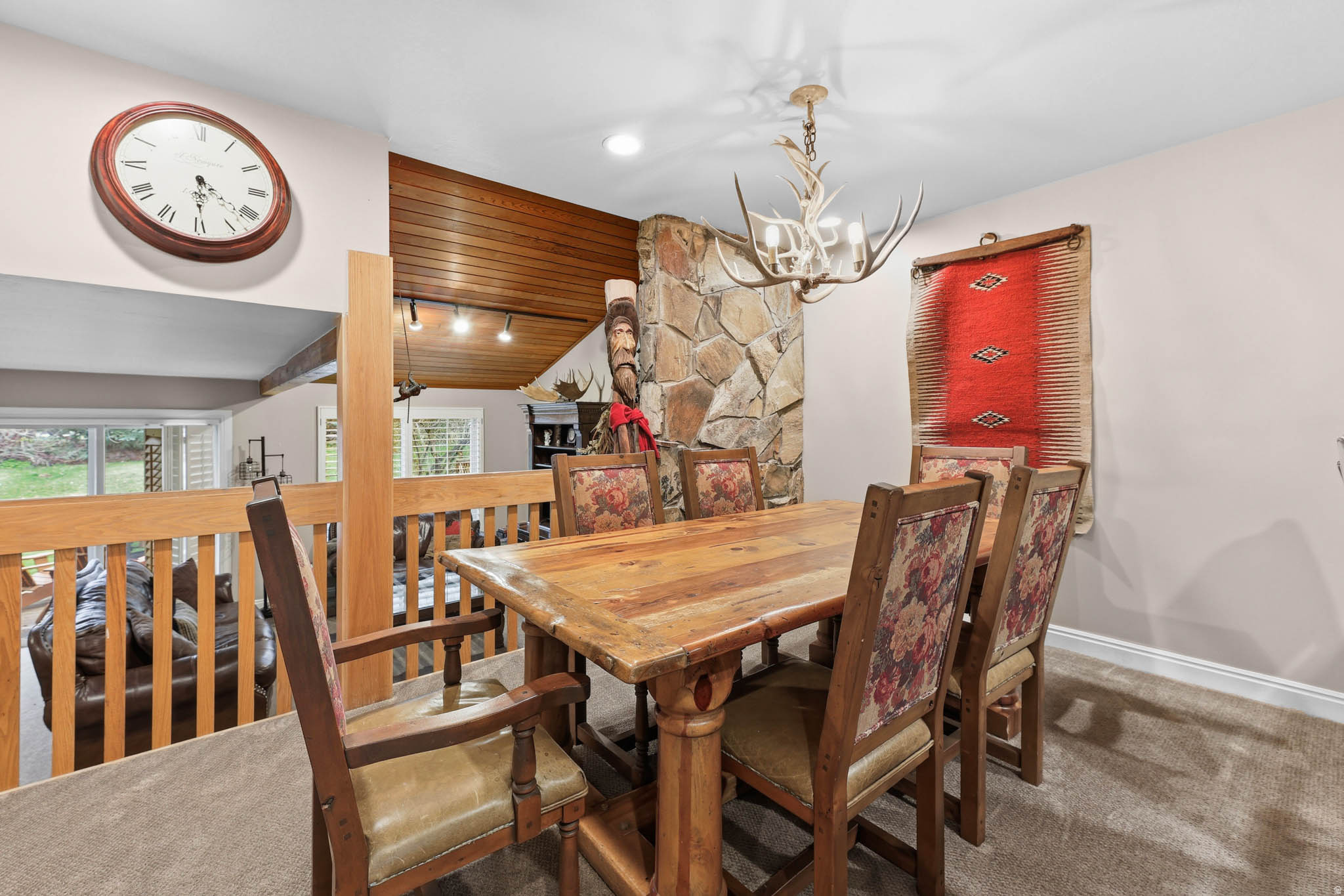 SILVER SPRINGS - Residential