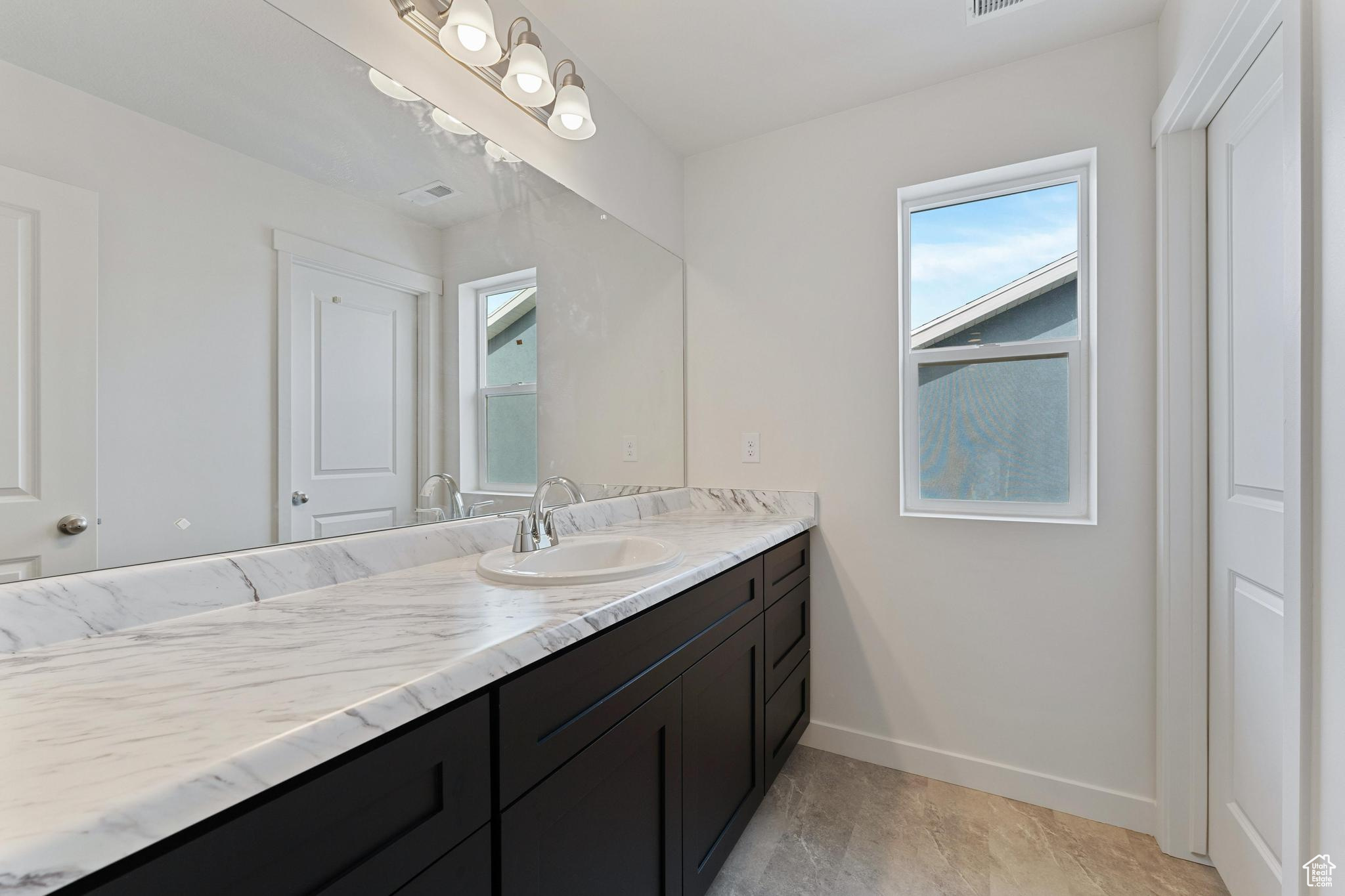 OQUIRRH WEST PHASE 3 - Residential