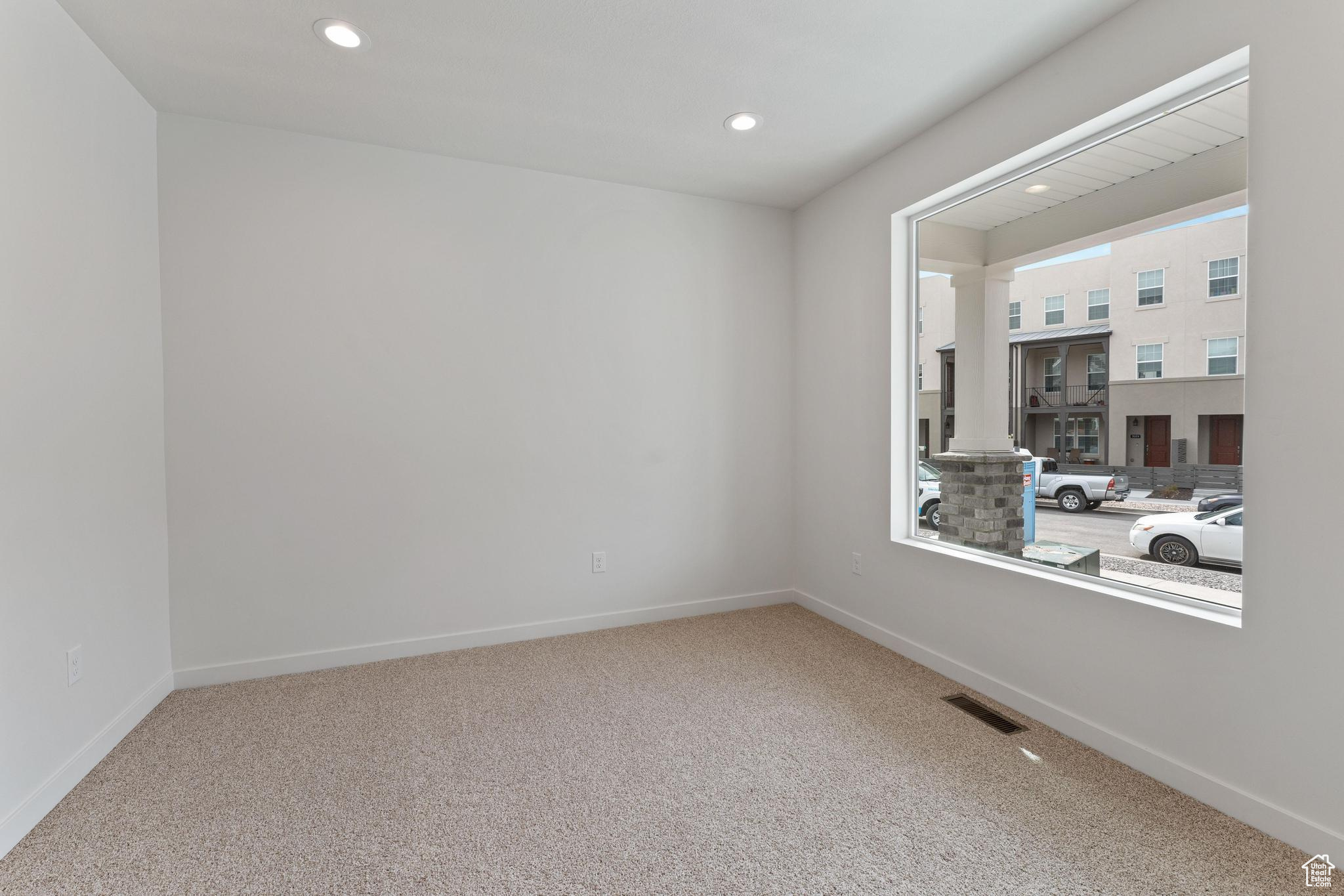 OQUIRRH WEST PHASE 3 - Residential