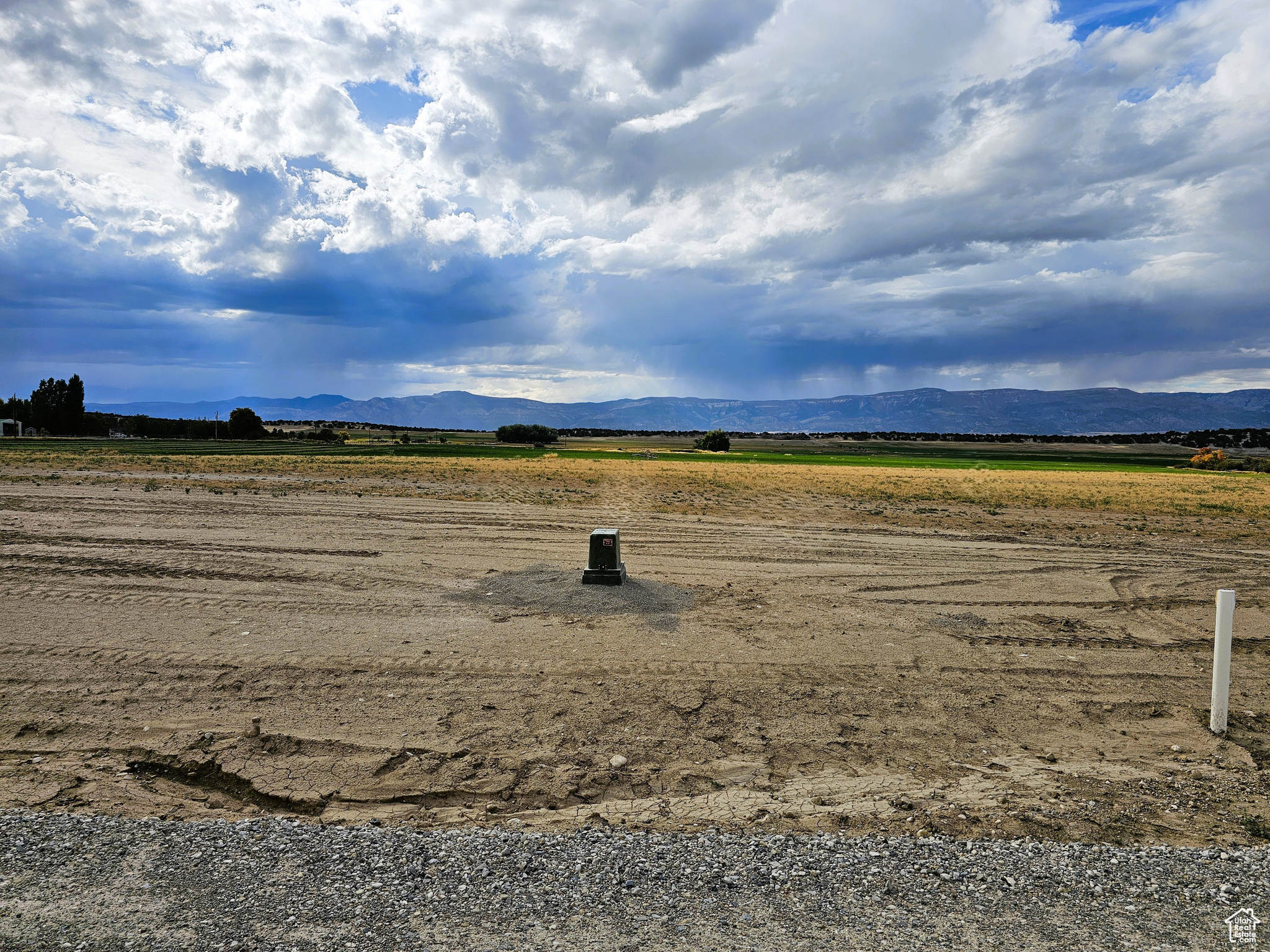 CRAWFROD CIRCLE - Land