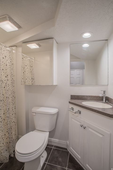 Tiny photo for 513 N 400 E #14B, Bountiful, UT 84010 (MLS # 2142805)