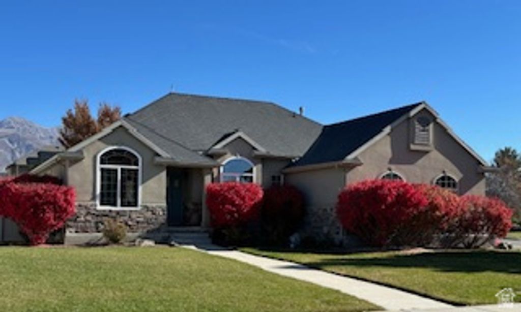 Photo of 975 E 2850 N, Lehi, UT 84043 (MLS # 2122857)