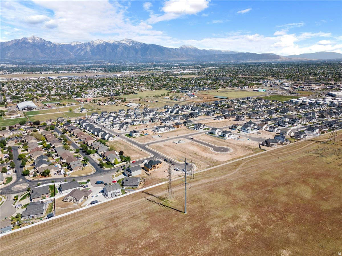 BINGHAM HEIGHTS - Residential