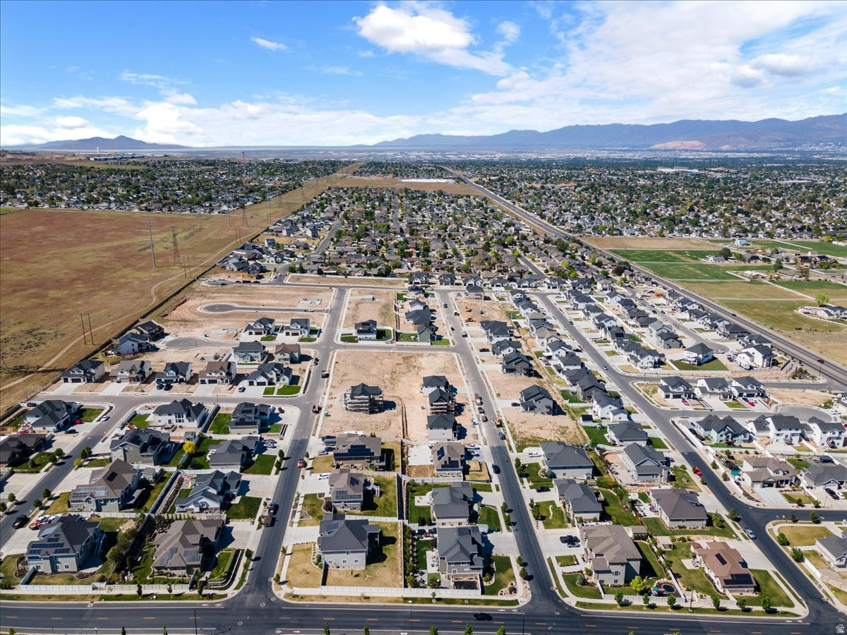 BINGHAM HEIGHTS - Residential