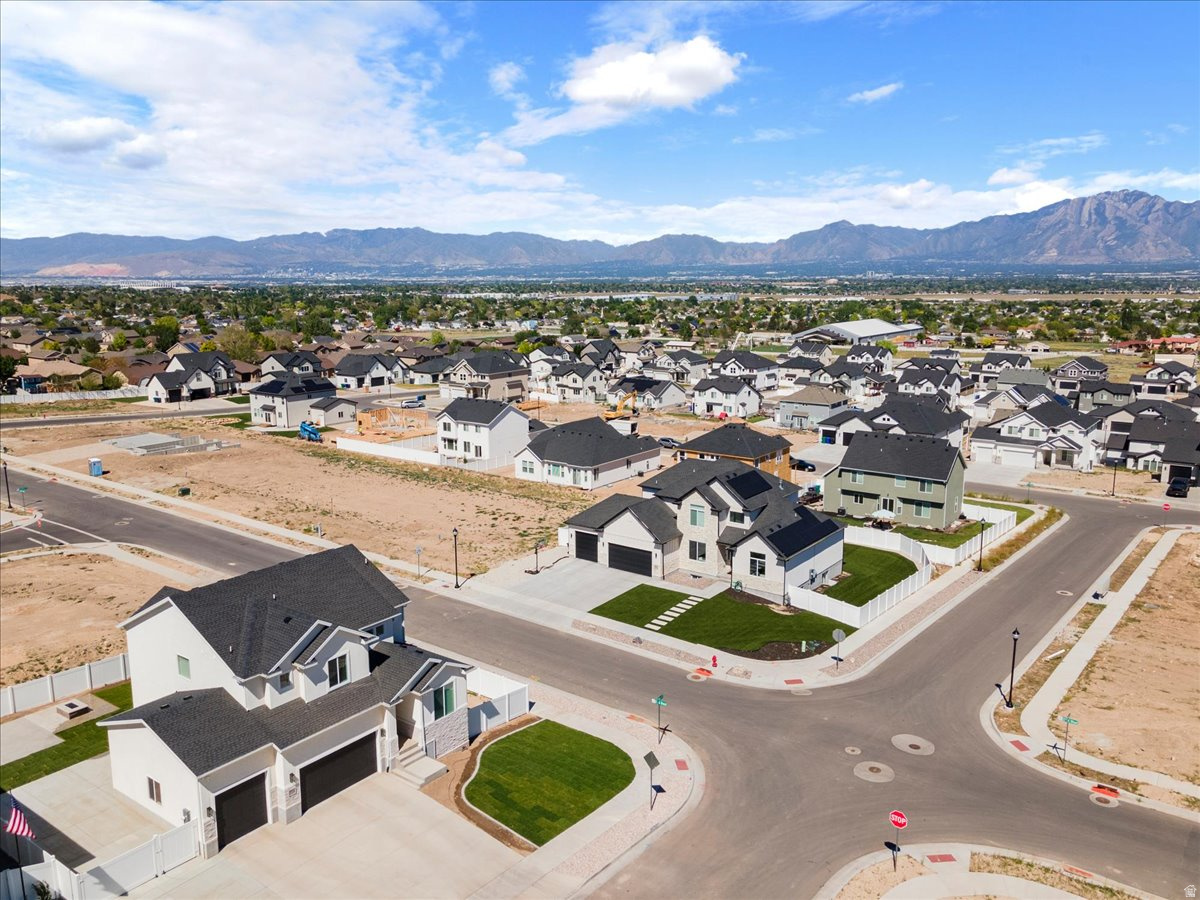 BINGHAM HEIGHTS - Residential