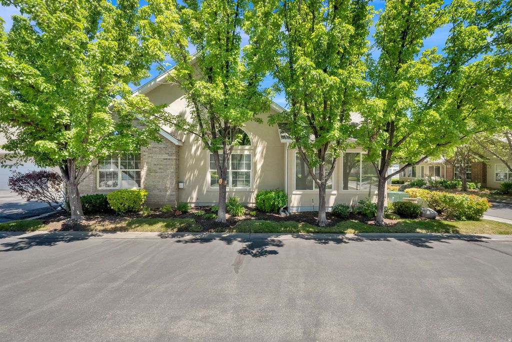 Photo of 2136 W JORDAN VILLA DR, West Jordan, UT 84088 (MLS # 2166347)