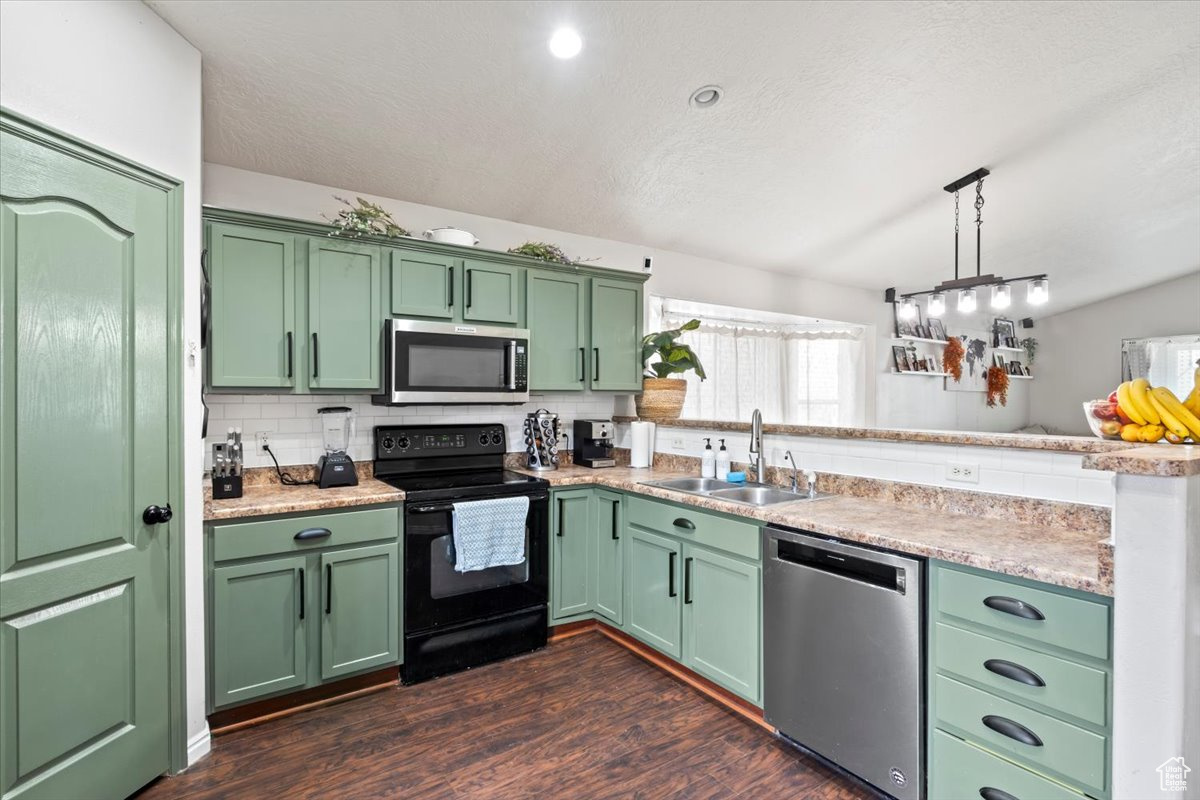 2099 E Hickock Way, Eagle Mountain, Utah image 2