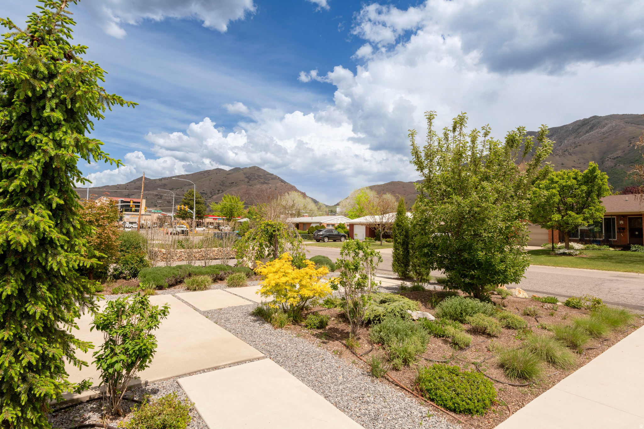 VIEW HEIGHTS - Residential
