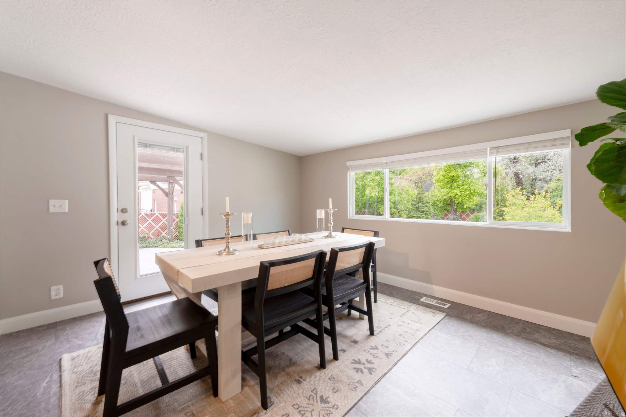 VIEW HEIGHTS - Residential