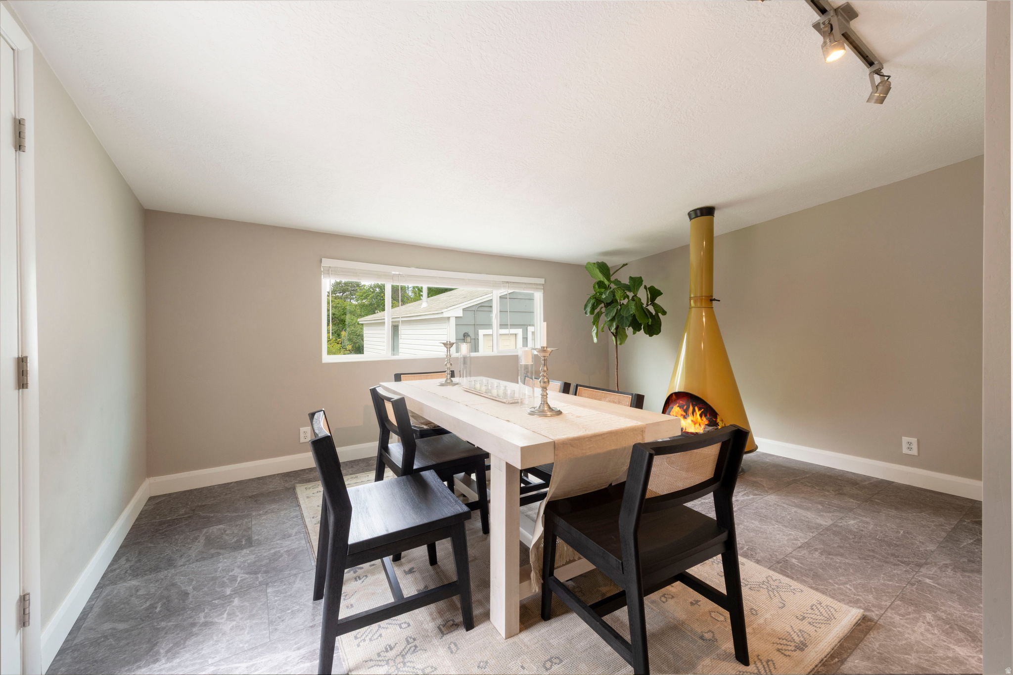 VIEW HEIGHTS - Residential
