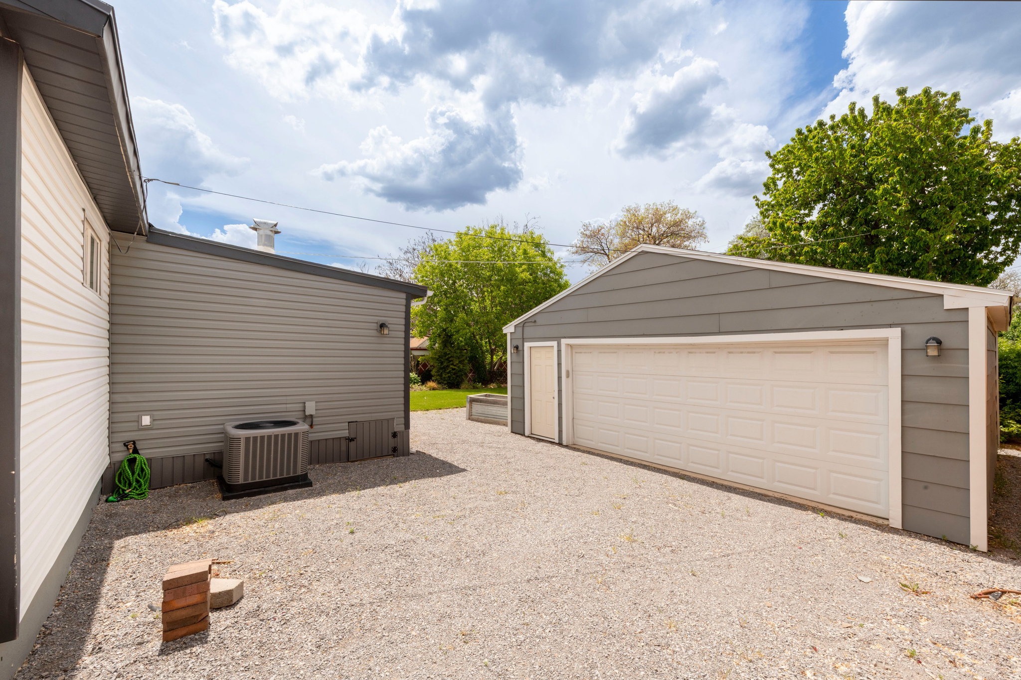 VIEW HEIGHTS - Residential