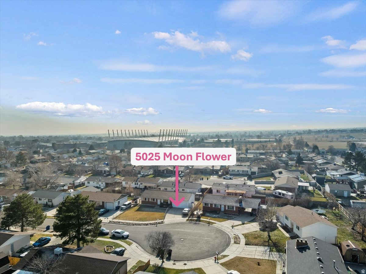 INDIAN VILLAGE - Residential