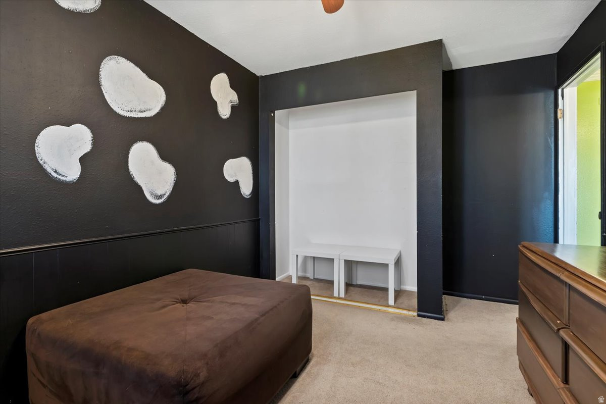 INDIAN VILLAGE - Residential