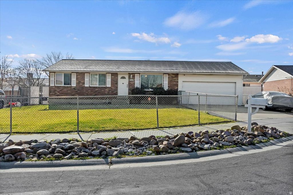 Photo of 5025 W MOON FLOWER CIR S, Kearns, UT 84118 (MLS # 2130614)